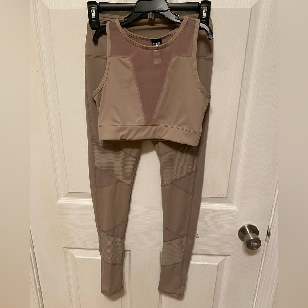 Electric Yoga Nude Leggings Sports Bra Set New!! Size XS